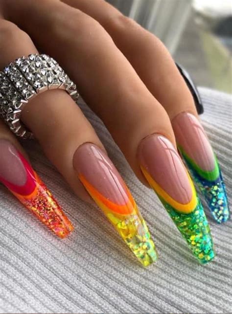 unique nails & spa|beautiful colorful nails.